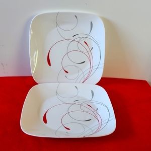 2 piece of  Corelle Splendor Square Dining Plates.